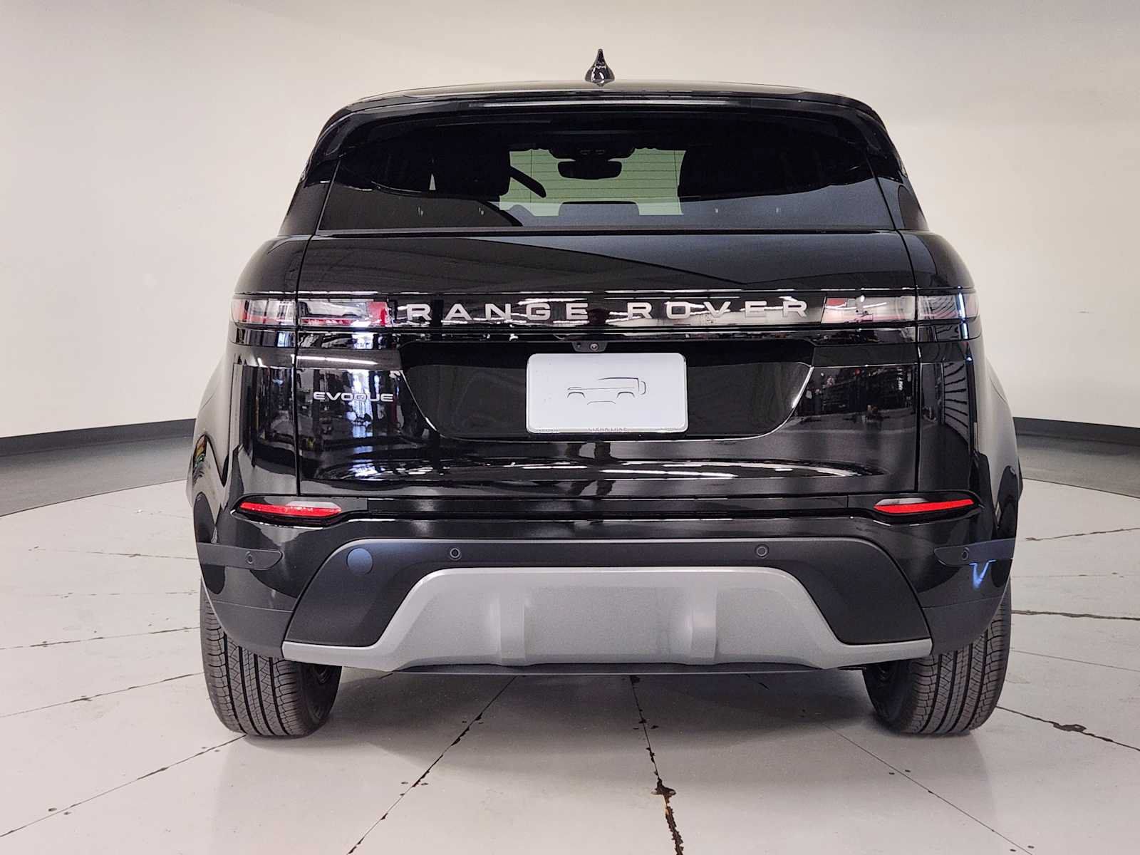 Used 2026 Land Rover Range Rover Evoque S AWD/4WD image 10