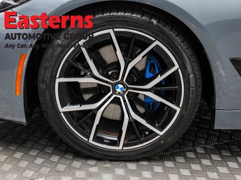 Used 2022 BMW 530i xDrive w/ M Sport Package image 34