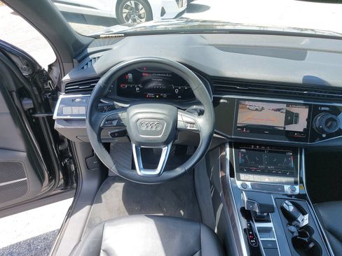 Used 2021 Audi Q7 3.0T Premium Plus w/ Premium Plus Package AWD/4WD image 6