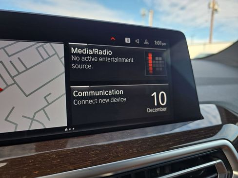 Used 2024 BMW X3 xDrive30i w/ Convenience Package image 34