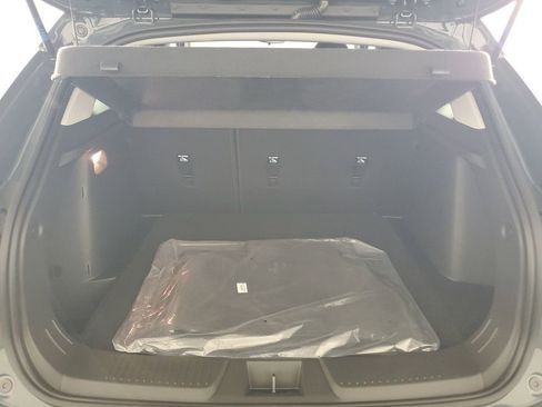 New 2026 Chevrolet Trax LT w/ Driver Confidence Package image 30