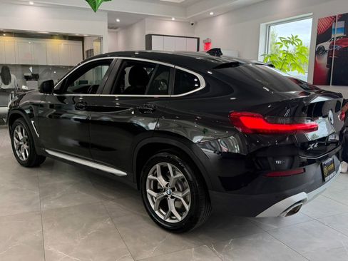 Used 2023 BMW X4 xDrive30i w/ Premium Package AWD/4WD image 5