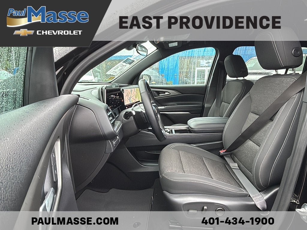 Used 2024 Chevrolet Traverse LT AWD/4WD image 16