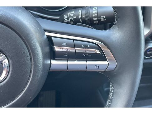 Certified 2025 MAZDA CX-50 Meridian Edition w/ Apex Package AWD/4WD image 39
