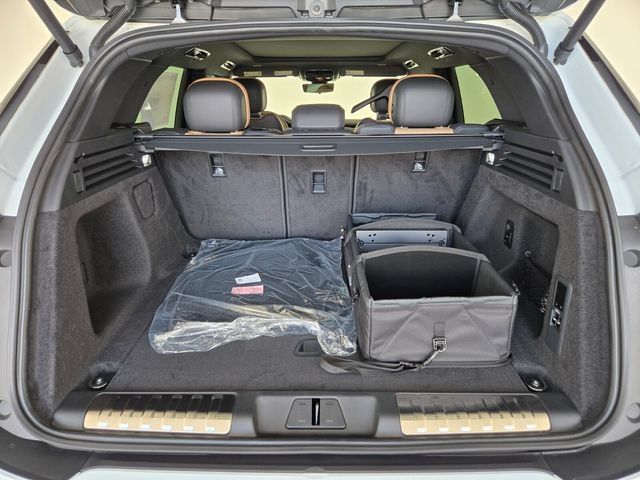 New 2026 Land Rover Range Rover Sport Dynamic SE AWD/4WD image 14