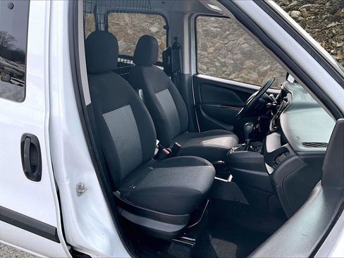 Used 2017 RAM ProMaster City Tradesman SLT w/ Rear Back-up Camera Group image 7