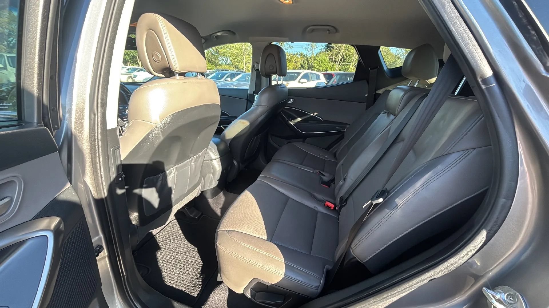 Used 2018 Hyundai Santa Fe Sport FWD image 23
