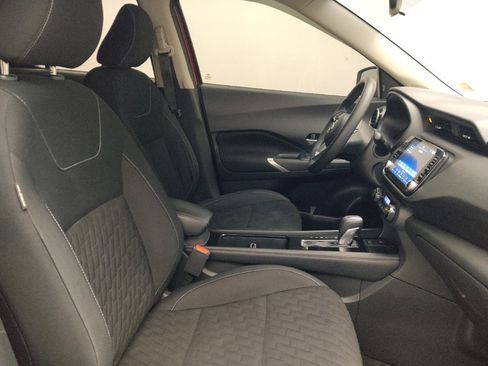 Used 2021 Nissan Kicks SV FWD image 21