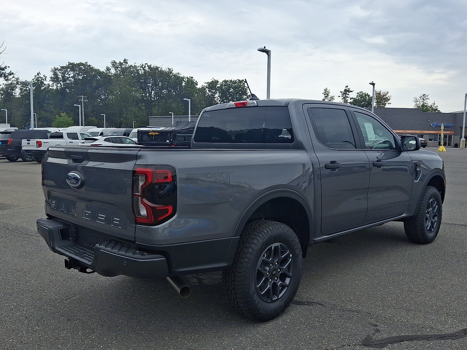 New 2026 Ford Ranger XLT w/ Trailer Tow Package AWD/4WD image 4