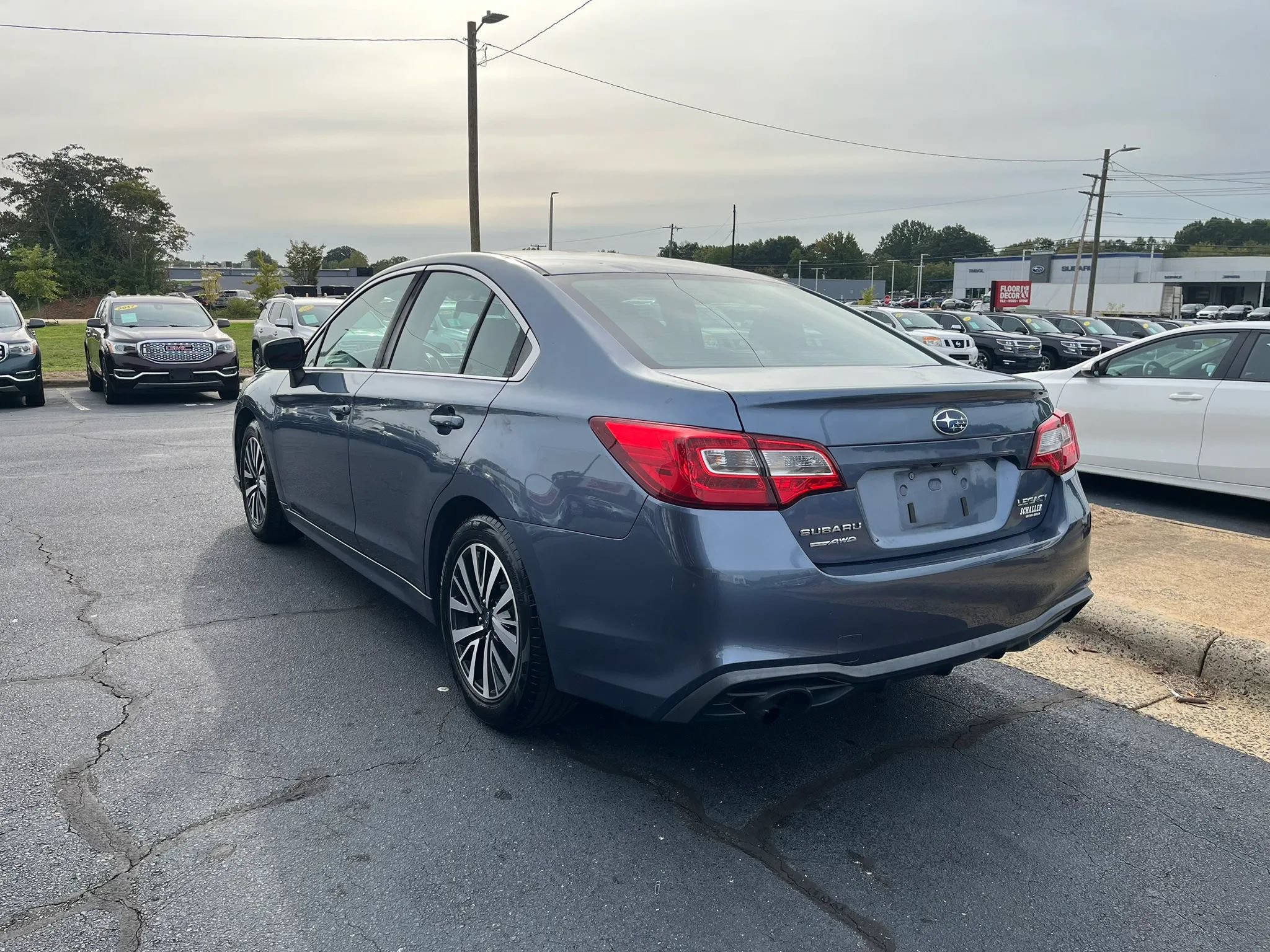 Used 2018 Subaru Legacy 2.5i w/ Alloy Wheel Package AWD/4WD image 5