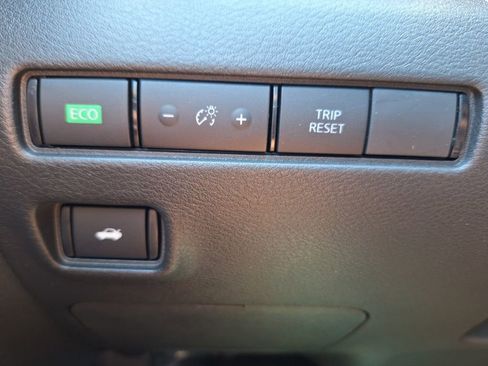 New 2025 Nissan Sentra S image 12