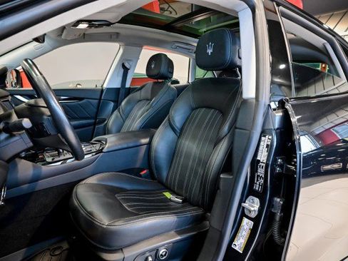 Used 2022 Maserati Levante Modena image 15