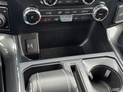 Certified 2022 Ford F150 XLT w/ Equipment Group 302A High image 14