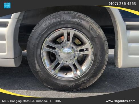 Used 2003 GMC Savana 3500 RWD image 32