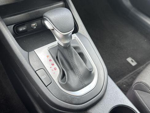 Used 2024 Kia Forte LXS FWD image 15