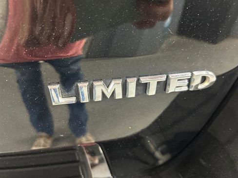 Used 2020 Jeep Grand Cherokee Limited image 12