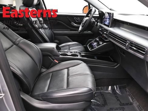 Used 2022 Lincoln Corsair AWD w/ Premium Package image 26
