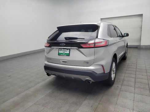 Used 2019 Ford Edge SEL w/ Equipment Group 201A AWD/4WD image 9