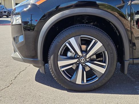 Certified 2021 Nissan Rogue SL FWD image 9