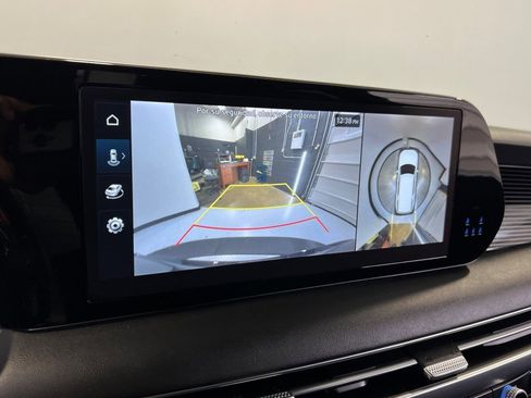 Used 2024 Hyundai Palisade Calligraphy image 45