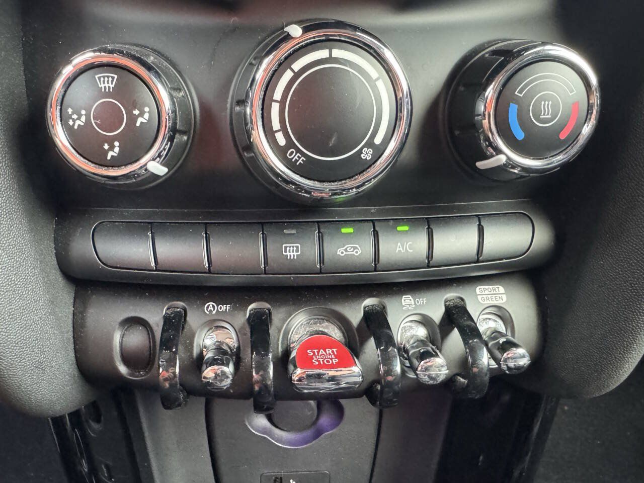 Used 2020 MINI Cooper S FWD image 11