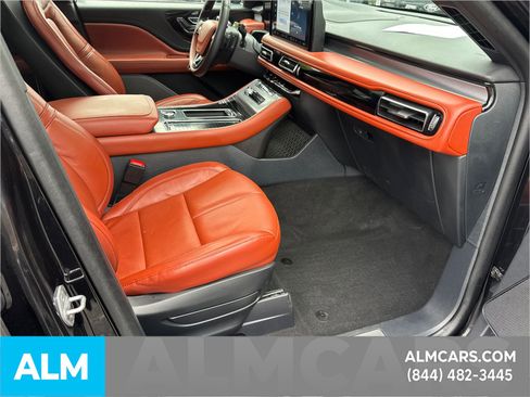 Used 2025 Lincoln Aviator Reserve image 15