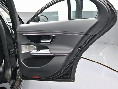 Used 2024 Mercedes-Benz E 350 4MATIC Sedan image 44