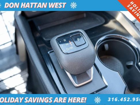 Used 2023 Nissan Rogue SV image 10