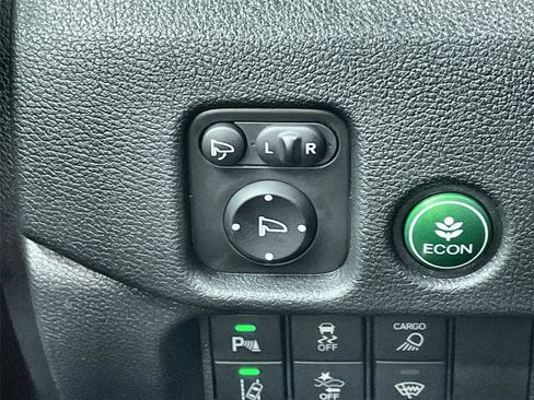 Certified 2025 Honda Ridgeline TrailSport image 15