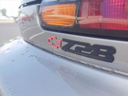 Used 1999 Chevrolet Camaro Z28 image 12