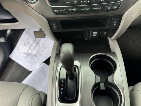 Used 2016 Honda Pilot EX-L image 11