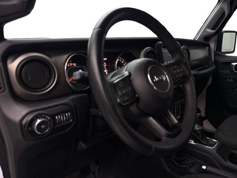 Used 2019 Jeep Wrangler Unlimited Sport S AWD/4WD image 48