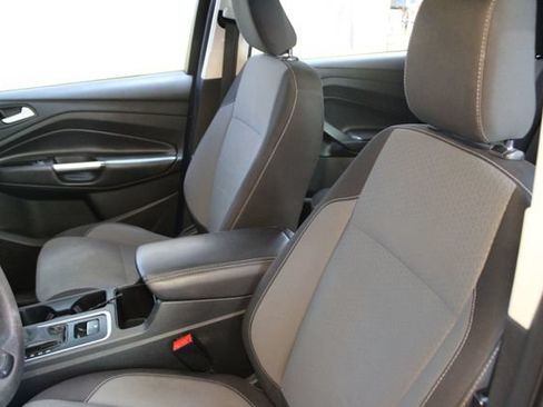Used 2018 Ford Escape SE AWD/4WD image 18