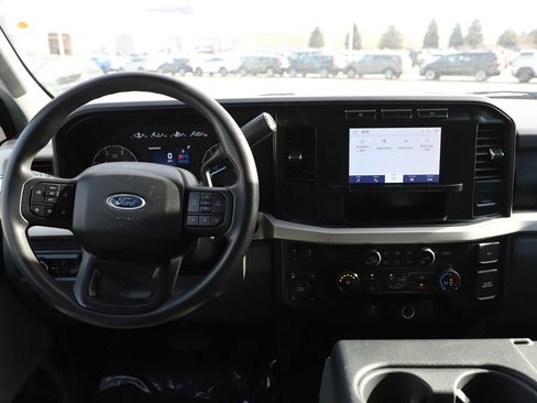 Used 2023 Ford F250 XLT image 16