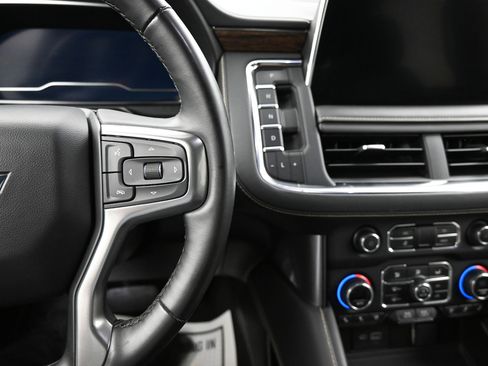 Used 2024 Chevrolet Tahoe Premier AWD/4WD image 24