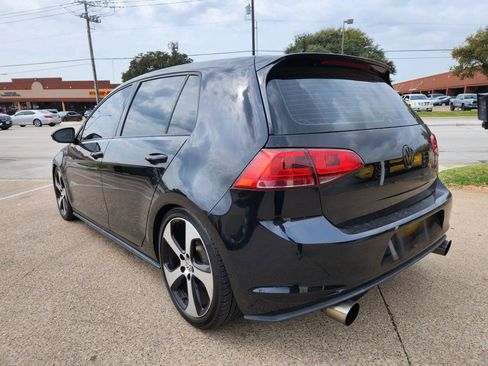 Used 2017 Volkswagen GTI S image 2