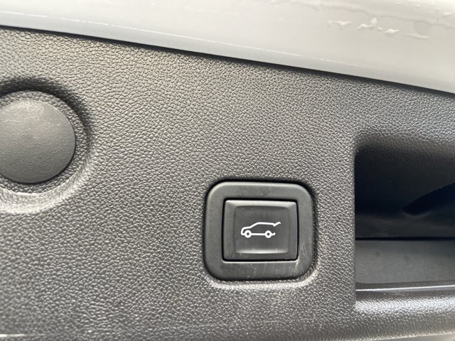 Used 2024 Chevrolet Equinox LT FWD image 52