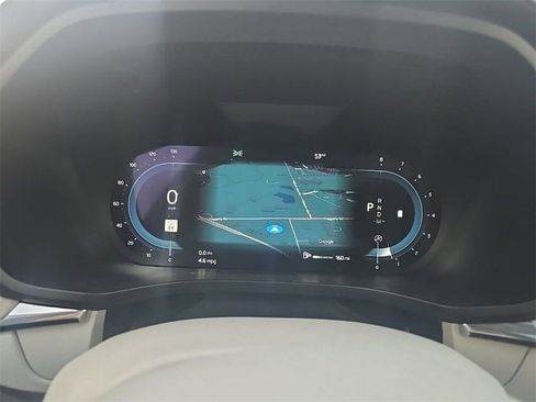 Used 2022 Volvo XC60 B5 Inscription w/ Advanced Package image 16