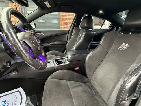 Used 2019 Dodge Charger Scat Pack w/ Plus Group image 10