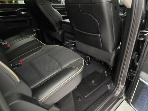 Used 2024 RAM 2500 Laramie w/ Safety Group AWD/4WD image 44
