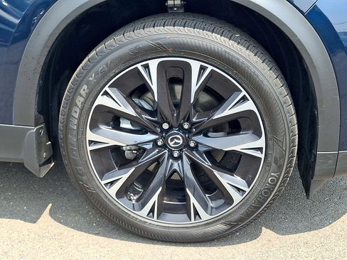 Certified 2024 MAZDA CX-90 Plug-In Hybrid w/ Premium Plus AWD/4WD image 9