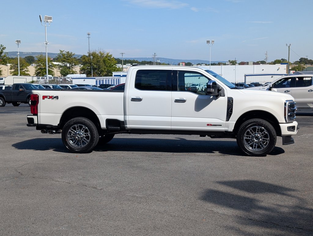 New 2027 Ford F250 Platinum w/ Platinum Plus Package AWD/4WD image 3