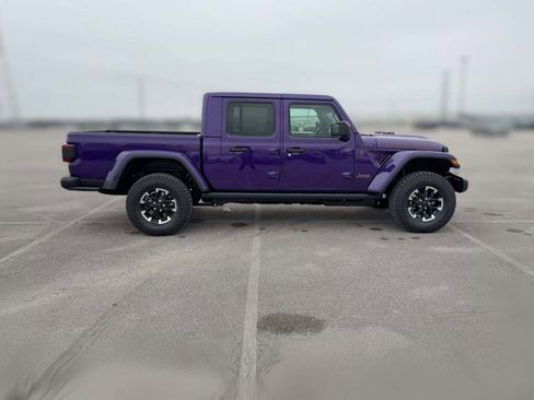 New 2026 Jeep Gladiator Rubicon image 14
