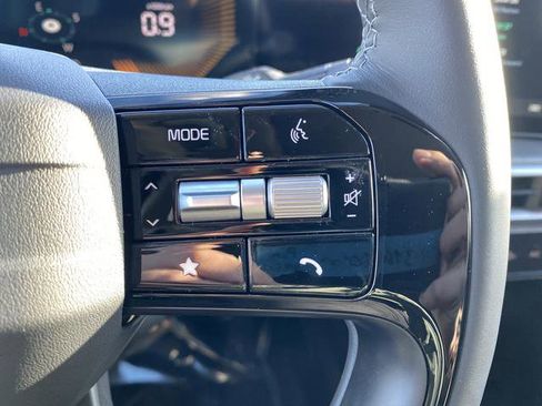 New 2026 Kia Sorento X-Line EX image 31