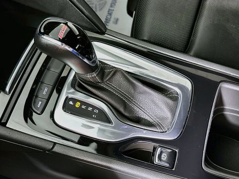 Used 2020 Buick Regal GS AWD/4WD image 16