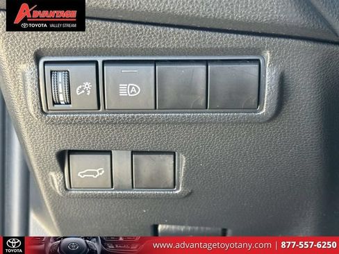Certified 2023 Toyota Corolla Cross XLE w/ Convenience Package AWD/4WD image 25