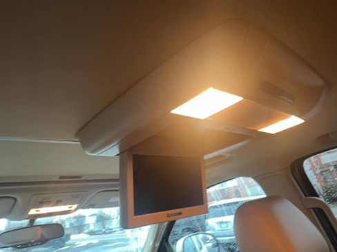 Used 2013 GMC Yukon Denali image 16