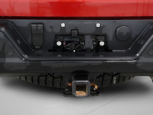 Used 2025 GMC Sierra 2500 AT4X AWD/4WD image 38