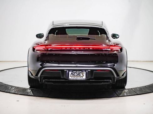 Used 2023 Porsche Taycan 4 Cross Turismo image 3