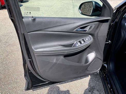 Used 2025 Buick Encore GX Preferred FWD image 26